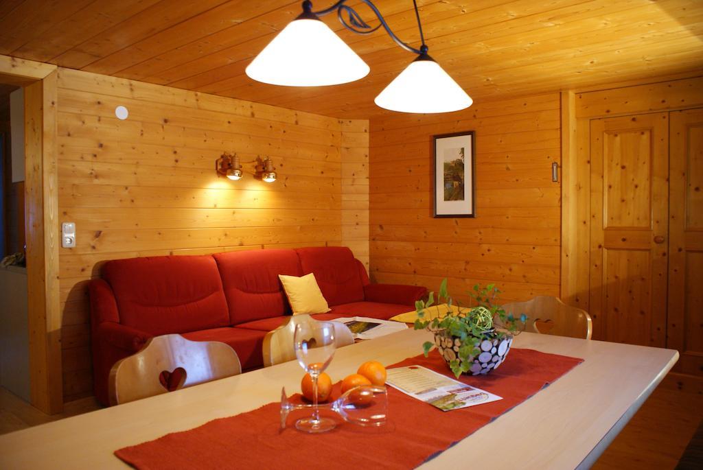 レッヒHaus Gstueatアパートメント 部屋 写真